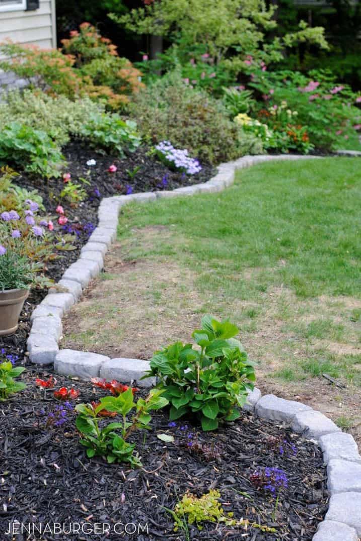 8 Budget-friendly Landscaping Ideas