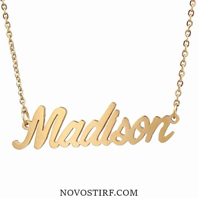 Amazing 15 Monogram Necklaces Collection